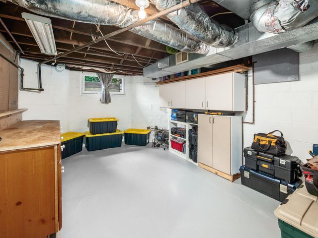 226 S Plum Street, Marysville, OH 43040