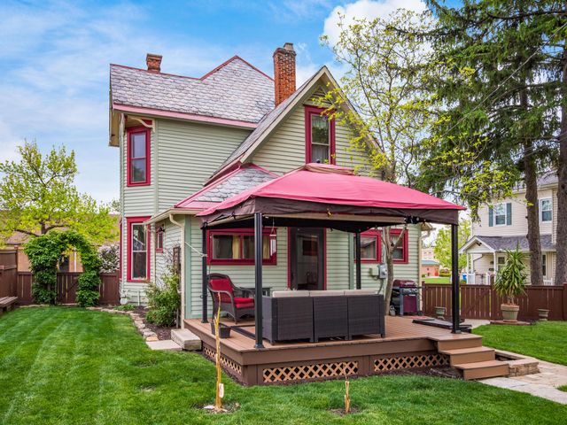 226 S Plum Street, Marysville, OH 43040