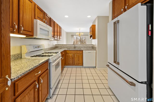 1805 Cypress Drive 1805, Danbury, CT 06810