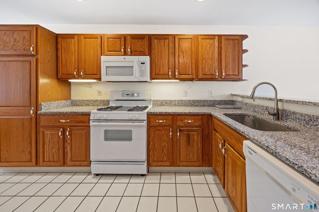 1805 Cypress Drive 1805, Danbury, CT 06810