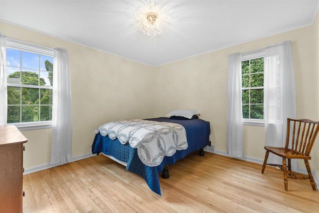 200 S Vincennes CIRCLE, Racine, WI 53402