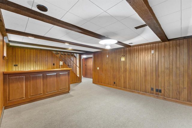 200 S Vincennes CIRCLE, Racine, WI 53402