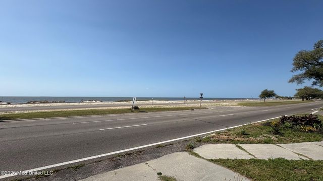 W Beach Boulevard, Gulfport, MS 39501