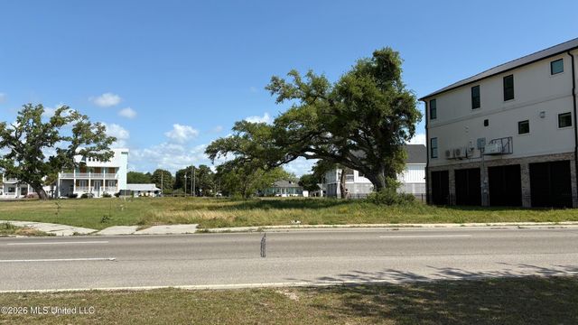 W Beach Boulevard, Gulfport, MS 39501