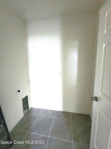 4925 Amasa Circle, West Melbourne, FL 32904