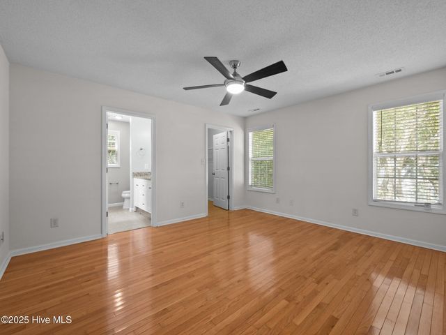 305 Appaloosa Court, Swansboro, NC 28584
