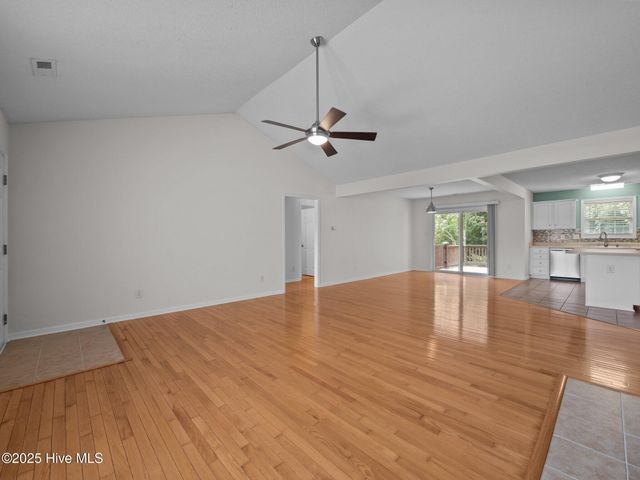 305 Appaloosa Court, Swansboro, NC 28584