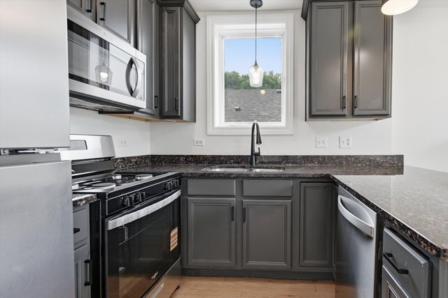 6534 S Kimbark Avenue 3, Chicago, IL 60637