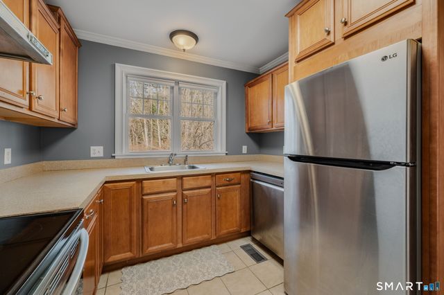 527 West Thames Street 78, Norwich, CT 06360