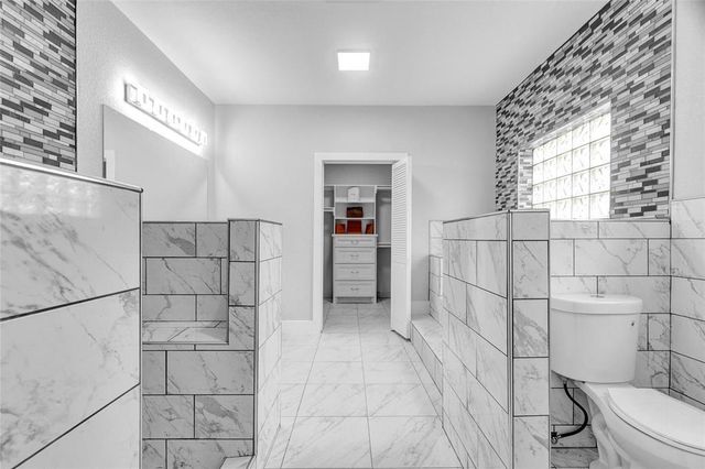 7812 Wade Road, Baytown, TX 77521