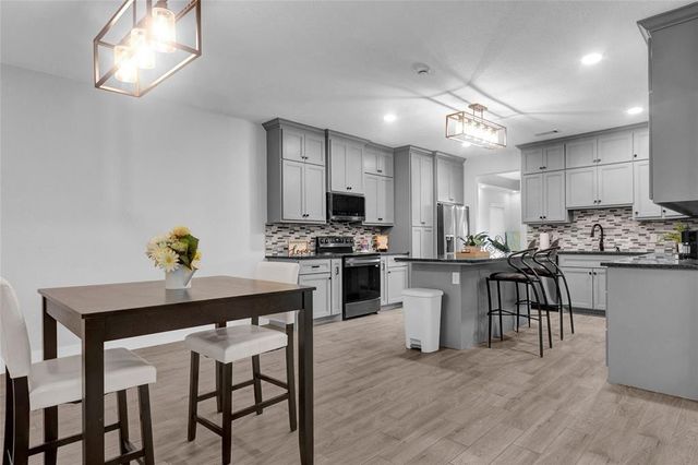 7812 Wade Road, Baytown, TX 77521