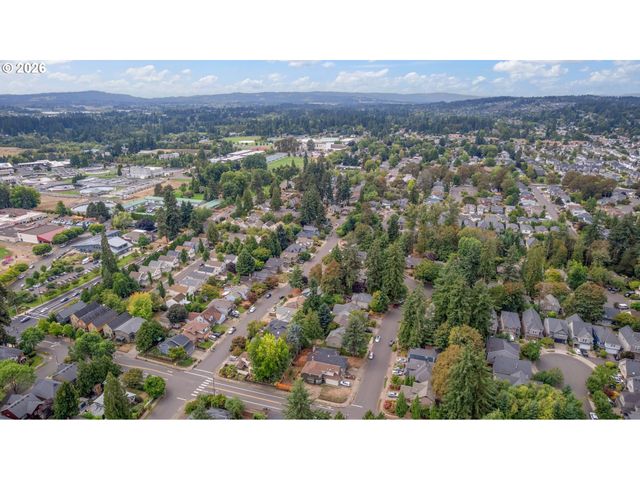 7930 Sw CHURCHILL Way, Portland, OR 97224