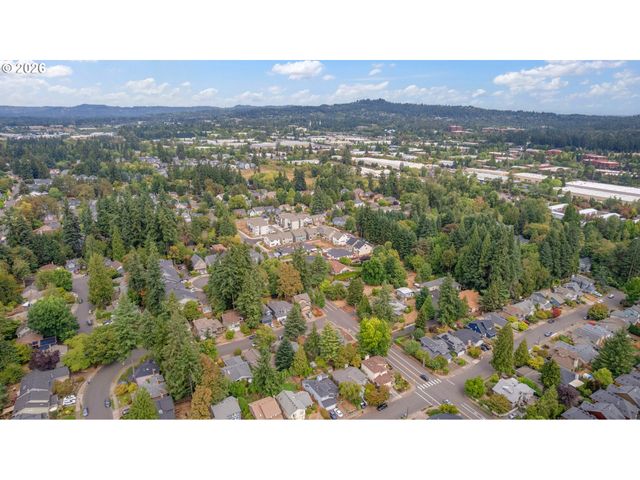 7930 Sw CHURCHILL Way, Portland, OR 97224