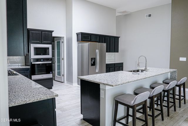 3860 Object Place, El Paso, TX 79938