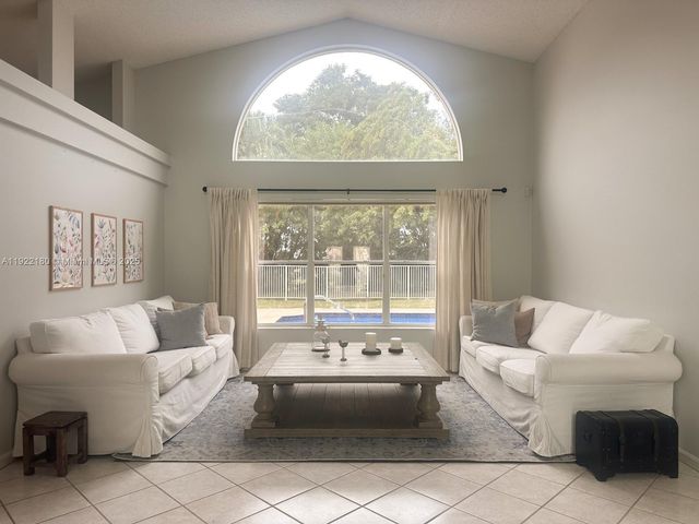 15790 Bent Creek Rd NA, Wellington, FL 33414