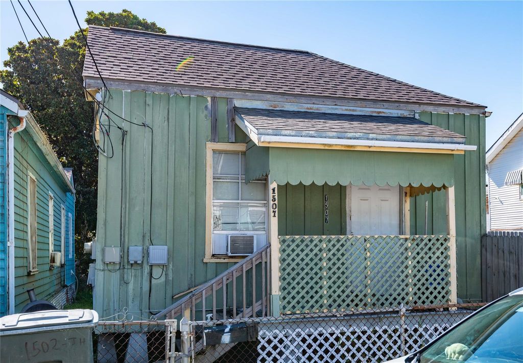 1507 J H Clouser Street, Galveston, TX 77550
