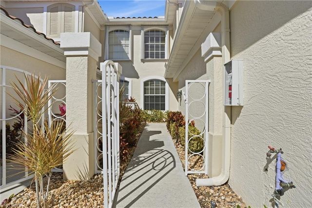 15054 Tamarind Cay CT 706, Fort Myers, FL 33908