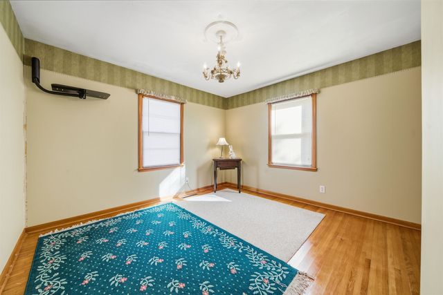 3250 N Saint Clair Ave, Wichita, KS 67204