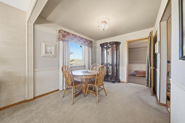 3250 N Saint Clair Ave, Wichita, KS 67204