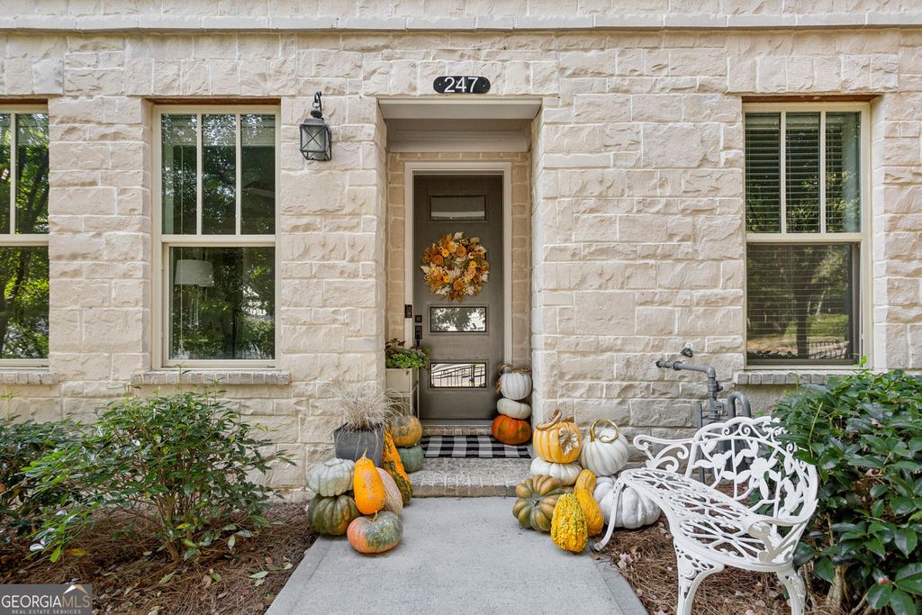 247 Franklin Road, Sandy Springs, GA 30342