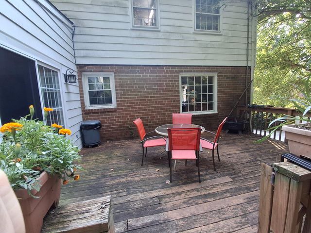 521 WOODLAND AVE, Springfield, PA 19064
