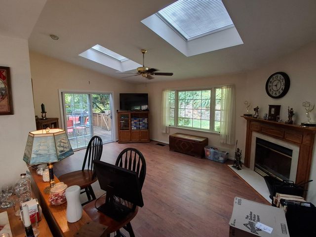 521 WOODLAND AVE, Springfield, PA 19064