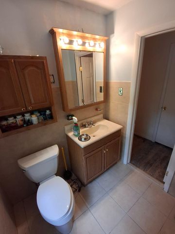 521 WOODLAND AVE, Springfield, PA 19064