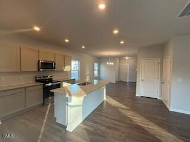 51 Stout Landing, Dunn, NC 28334