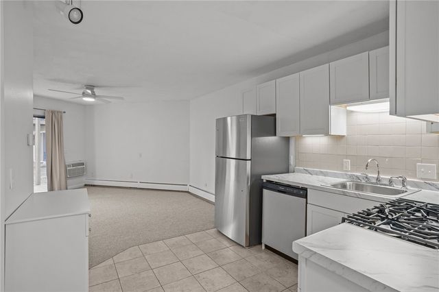 3940 Post Road 26, Warwick, RI 02886