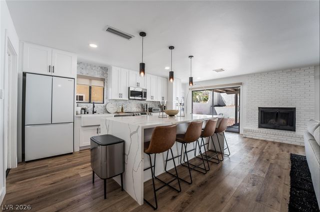 2206 Heavenly View Drive, Henderson, NV 89014