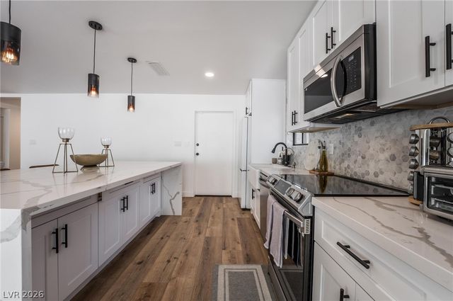 2206 Heavenly View Drive, Henderson, NV 89014