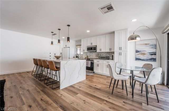 2206 Heavenly View Drive, Henderson, NV 89014