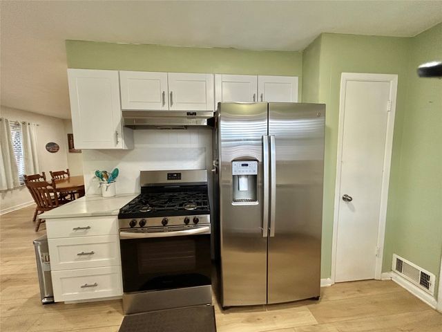 1335 Crestview Drive, Denison, TX 75020