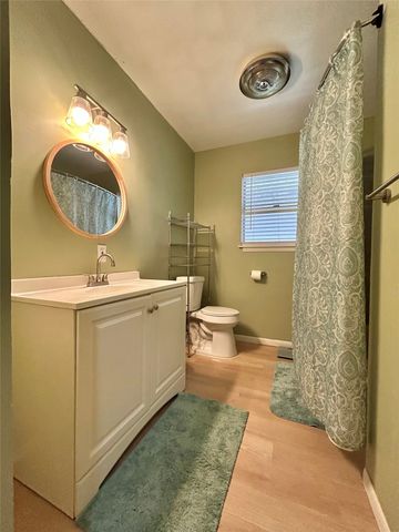 1335 Crestview Drive, Denison, TX 75020