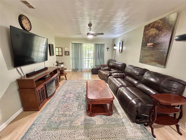 1335 Crestview Drive, Denison, TX 75020
