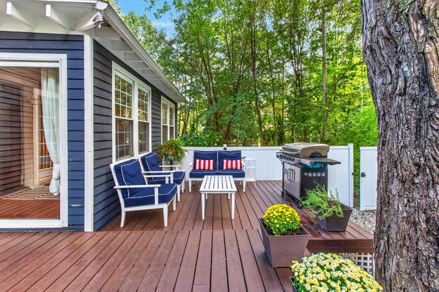 6540 Old Allegan Road, Saugatuck Twp, MI 49453