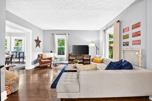 6540 Old Allegan Road, Saugatuck Twp, MI 49453