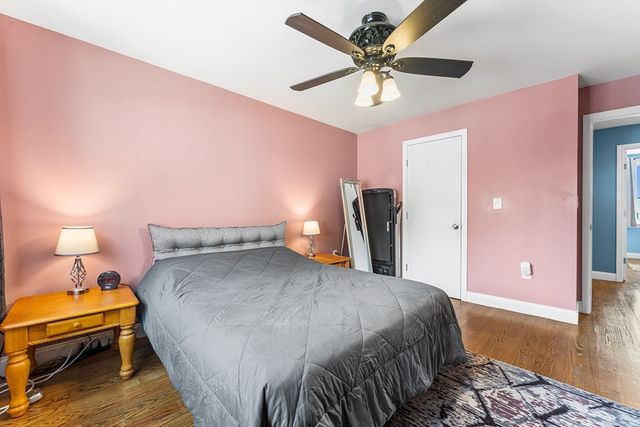 16 Meadowood Dr 16, Stoughton, MA 02072