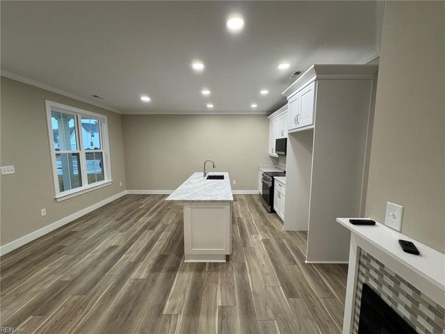 104 Blue Crab PT, Poquoson, VA 23662