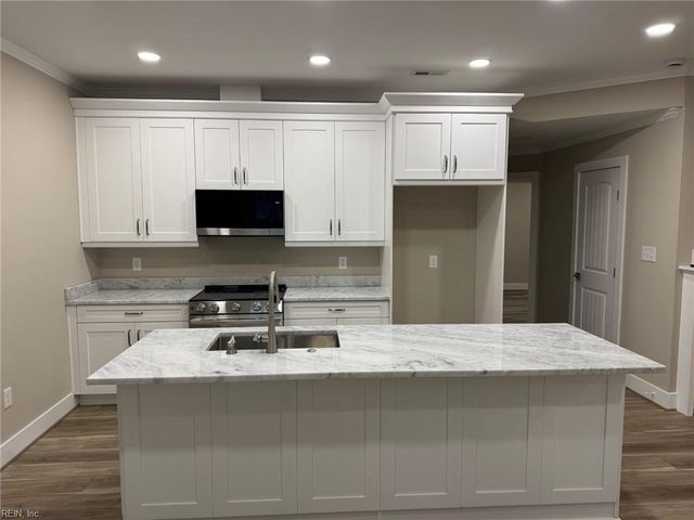 104 Blue Crab PT, Poquoson, VA 23662