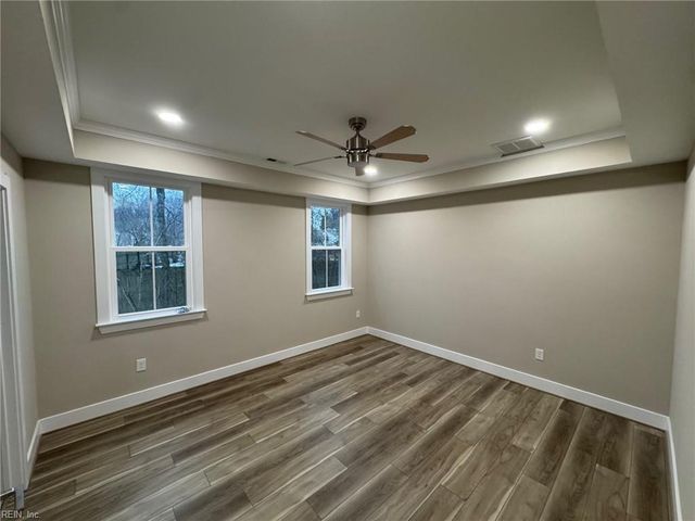 104 Blue Crab PT, Poquoson, VA 23662