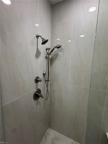 104 Blue Crab PT, Poquoson, VA 23662