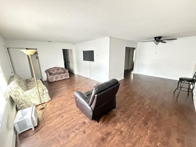 535 Merton AVENUE, Hartland, WI 53029