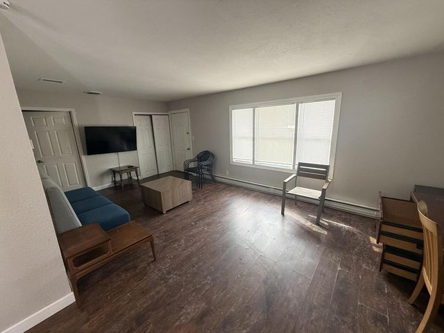 535 Merton AVENUE, Hartland, WI 53029