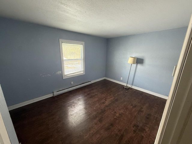 535 Merton AVENUE, Hartland, WI 53029