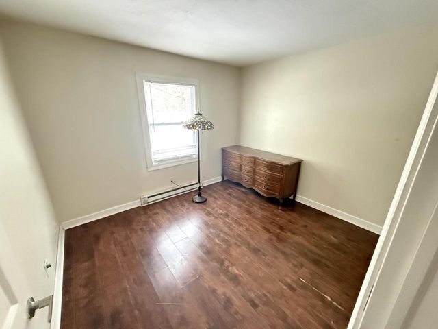 535 Merton AVENUE, Hartland, WI 53029