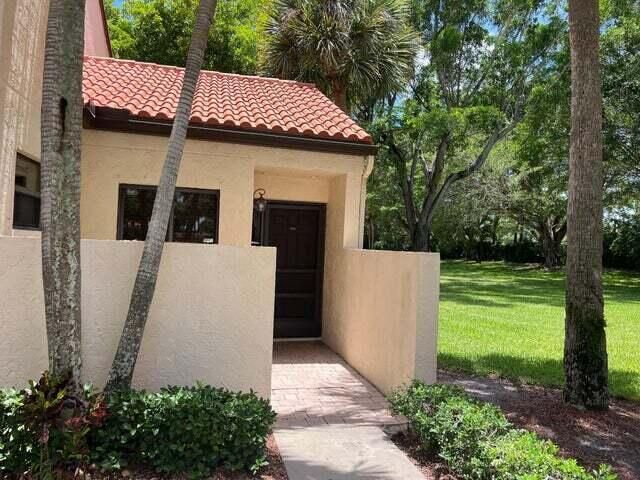 6 Via De Casas 104, Boynton Beach, FL 33426