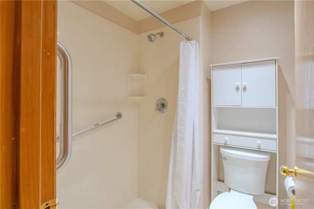 16007 NE Hickory Street, Vancouver, WA 98682