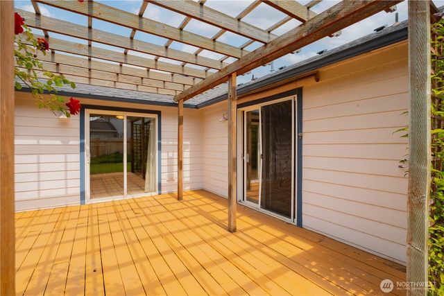 16007 NE Hickory Street, Vancouver, WA 98682