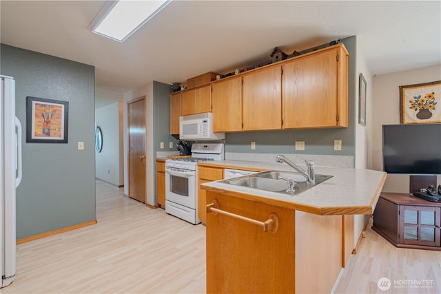 16007 NE Hickory Street, Vancouver, WA 98682